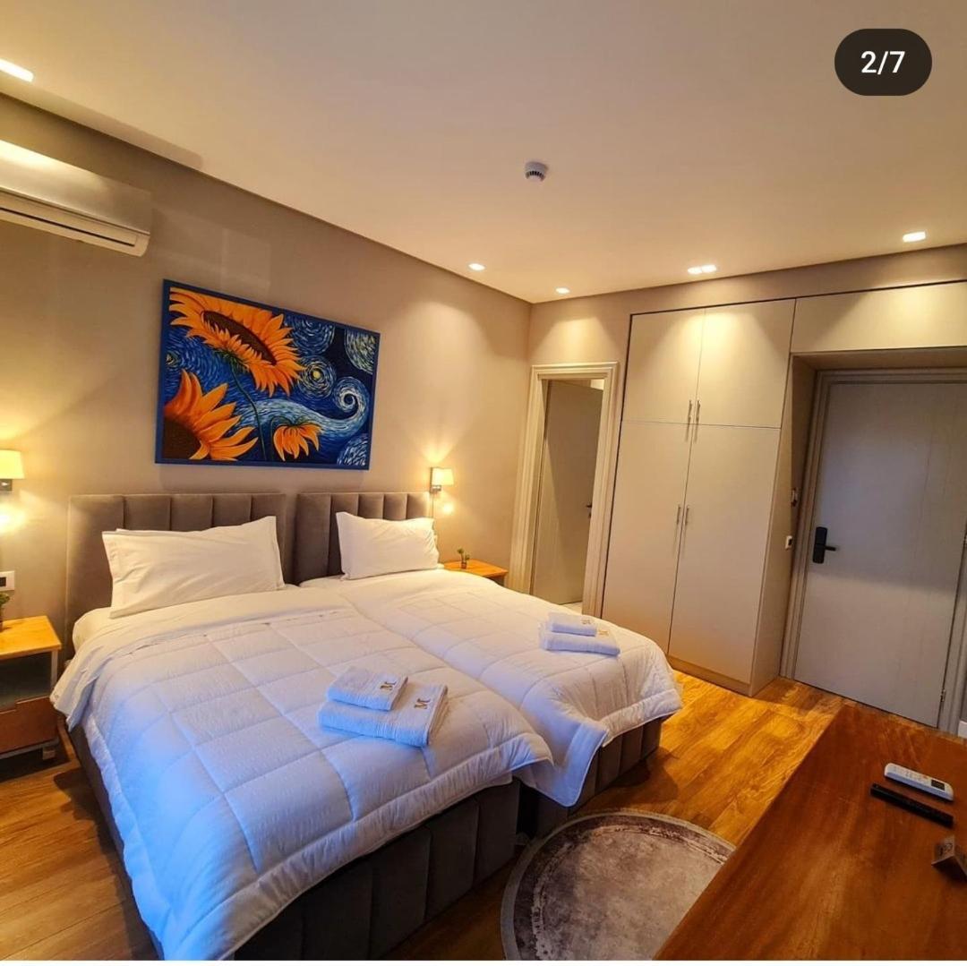 Vila Mariss Korce Rom bilde